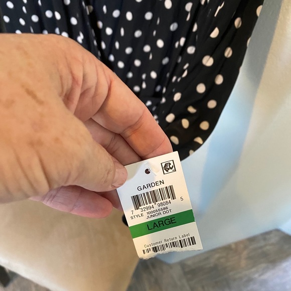 Fun blouse never worn - Picture 5 of 5